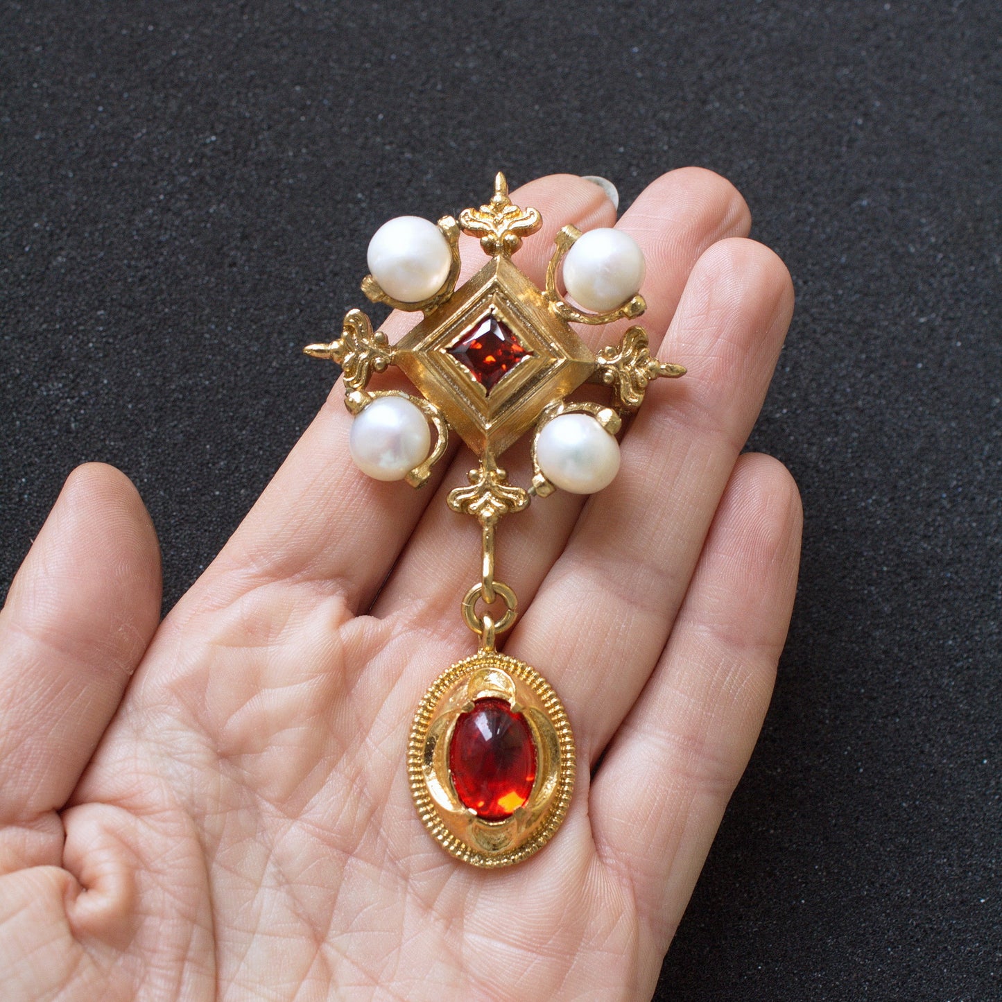 Renaissance Brooch with 4 Pearls a Red Glass Pendant