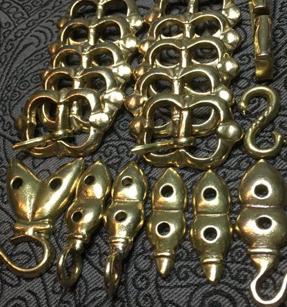 Rapier hanger / sword hanger fittings