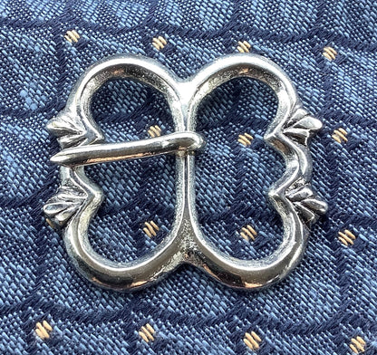 Boucle de lunettes en argent - style renaissance