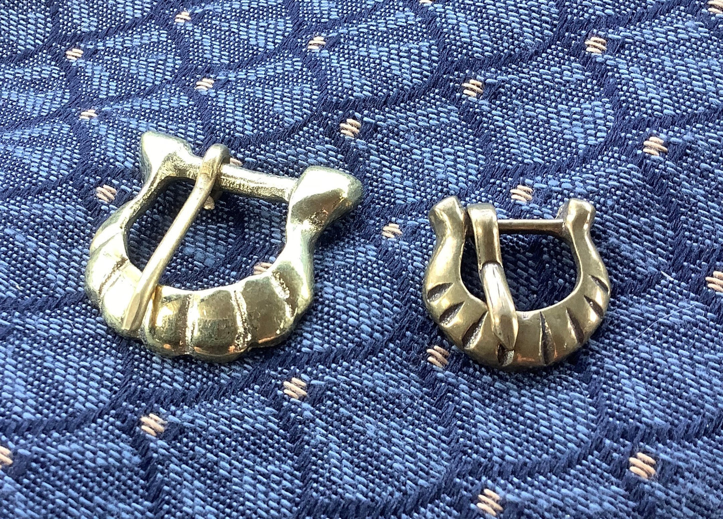 Small Scallop Medieval Buckle (set of two)